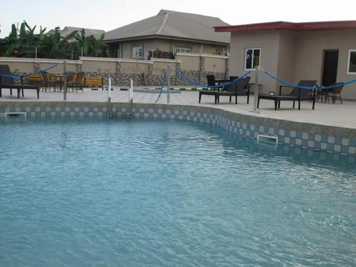 Aenon Suites Oshogbo מראה חיצוני תמונה